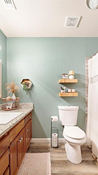 Furnished interior view inside a new home in , Reno (Image 4).