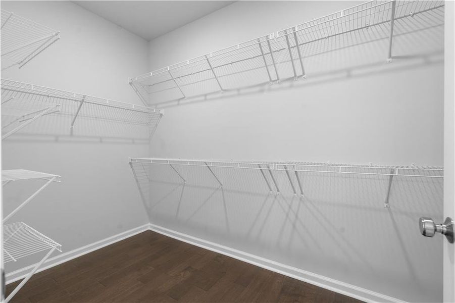 Image 54 of a home in Palisades Single Family.