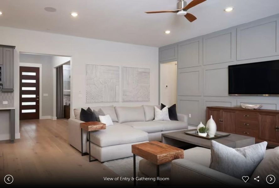 Interior photos- Photo of Del Webb model home with same floor plan, not of actual home listed. Interior photos- Photo of Del Webb model home with same floor plan, not of actual home listed.