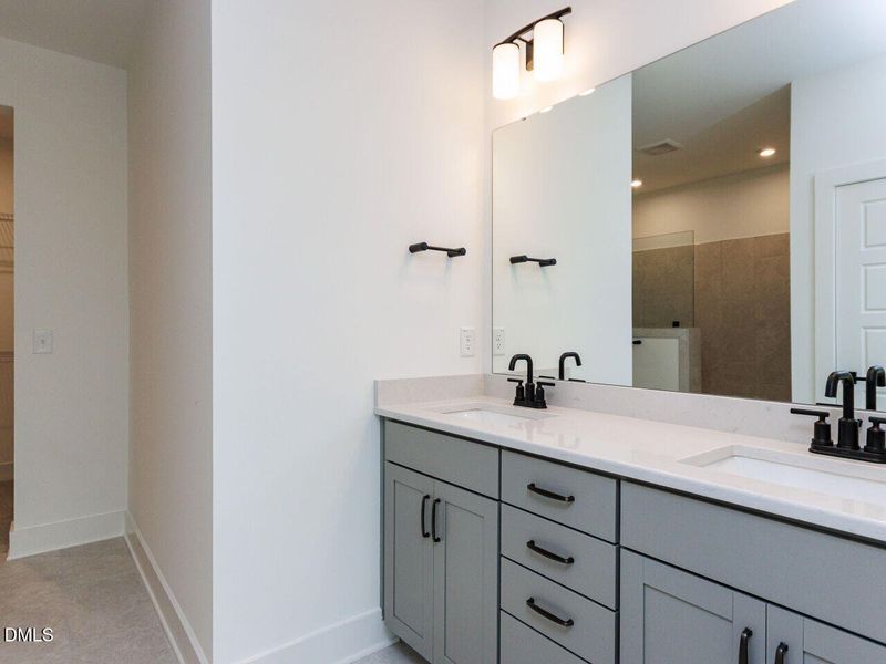 019-1280x960-primary-bathroom 019-1280x960-primary-bathroom