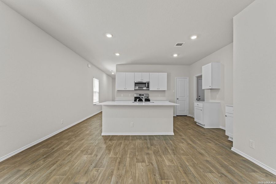 Image 27 of a home in Hunters Ranch.