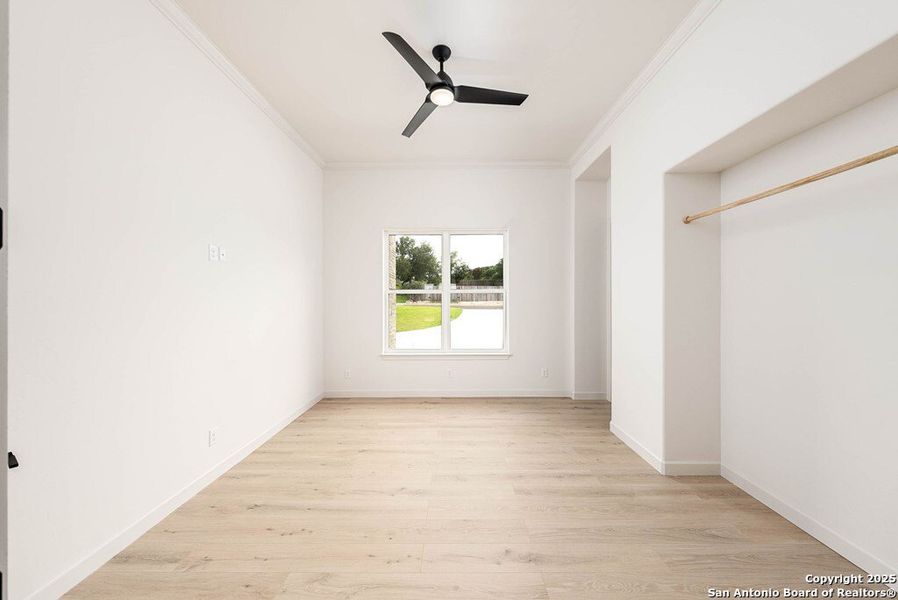 Spacious, unfurnished interior of a new home in , Kerrville (Image 34). Spacious, unfurnished interior of a new home in , Kerrville (Image 34).