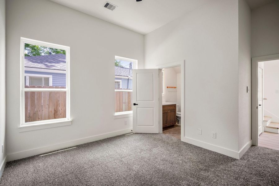 Spacious, unfurnished interior of a new home in , Houston (Image 34). Spacious, unfurnished interior of a new home in , Houston (Image 34).