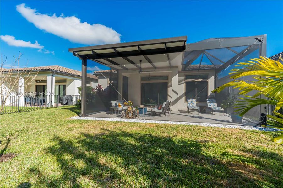 Exterior details and patio area of a home in , Parkland (Image 23).
