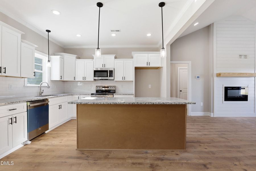 16-363 Paul Hare Rd-16