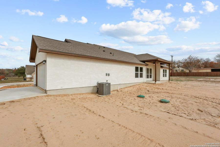 Image 14 of a home in .