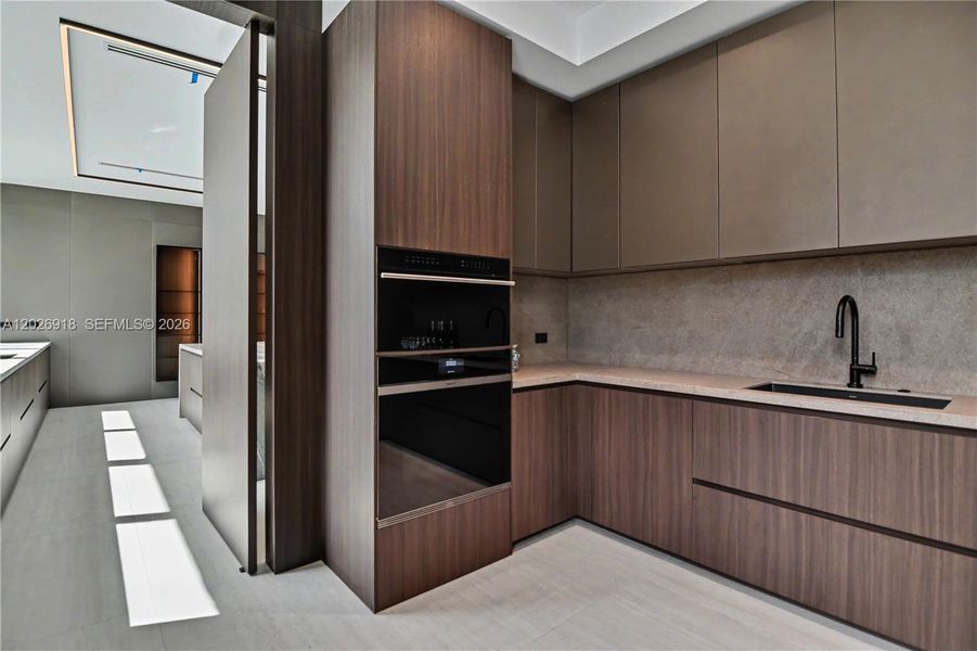 Furnished interior view inside a new home in , Pinecrest (Image 7).