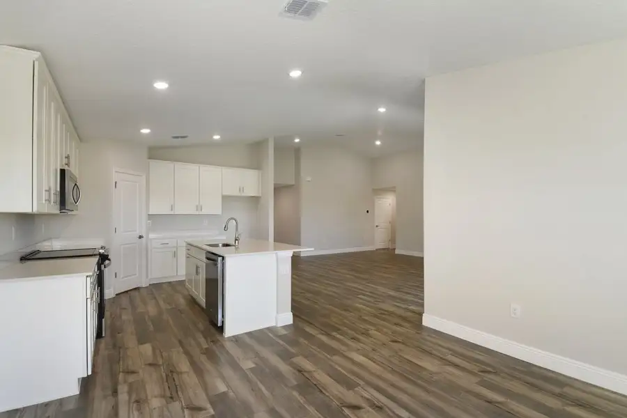 Furnished interior view inside a new home in Cherrywood Preserve, Ocala (Image 6).