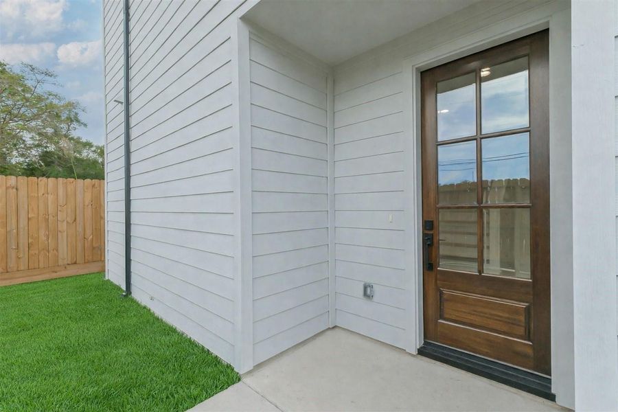 Exterior details and patio area of a home in , Houston (Image 31).