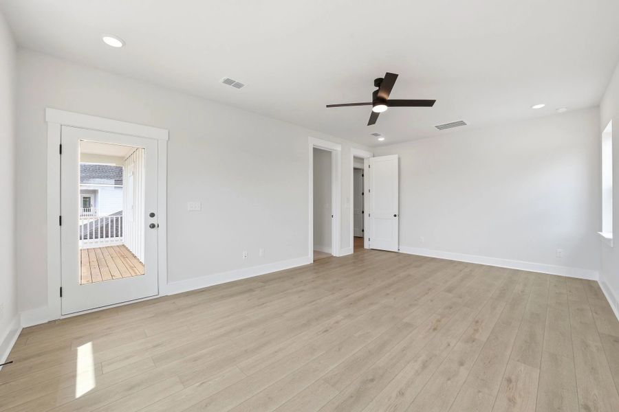 Spacious, unfurnished interior of a new home in Blue Heron Retreat, Little River (Image 26). Spacious, unfurnished interior of a new home in Blue Heron Retreat, Little River (Image 26).