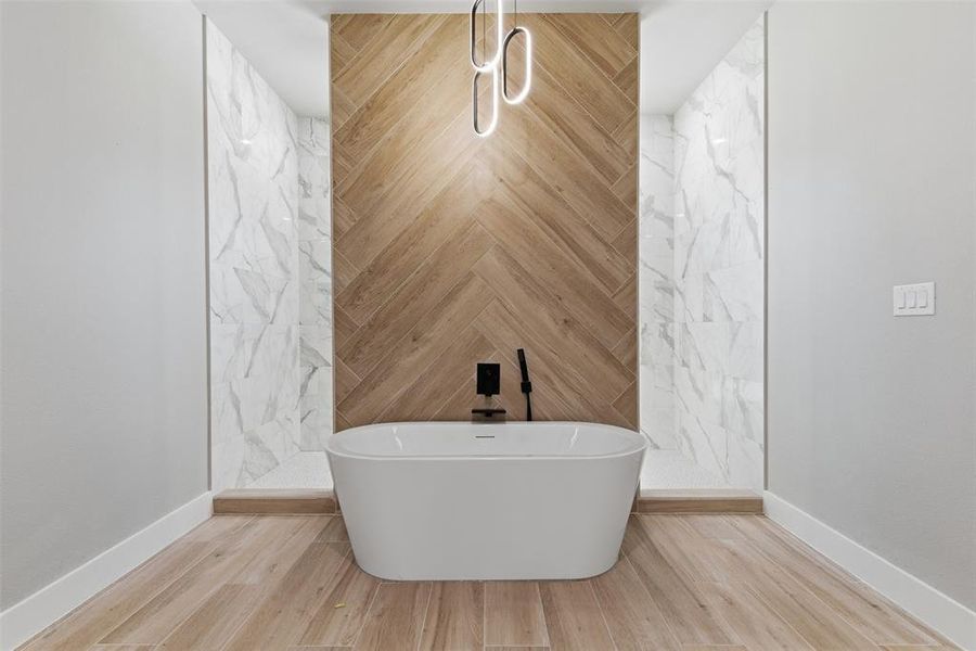 Furnished interior view inside a new home in , Fort Worth (Image 13).