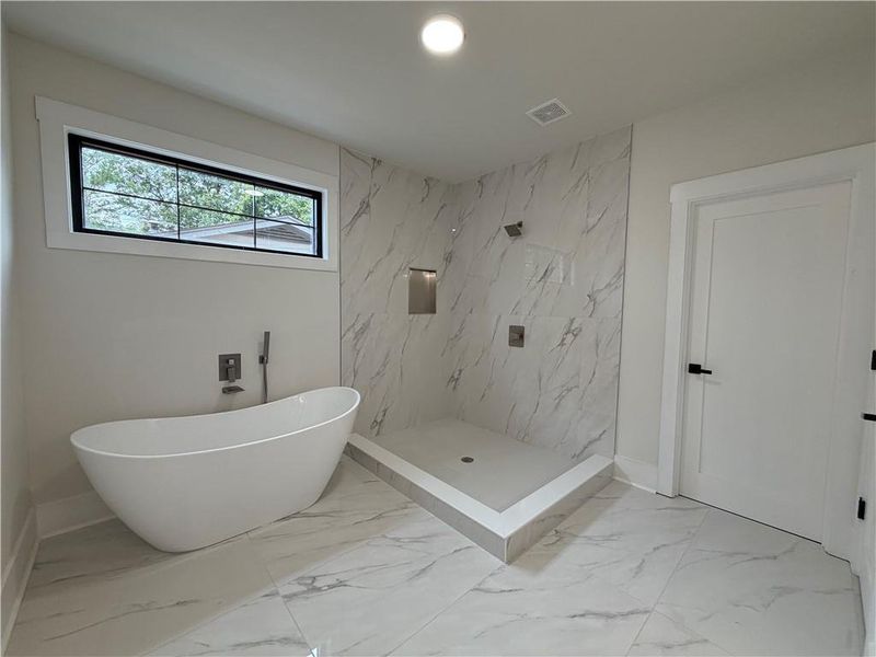 Furnished interior view inside a new home in , Marietta (Image 14).