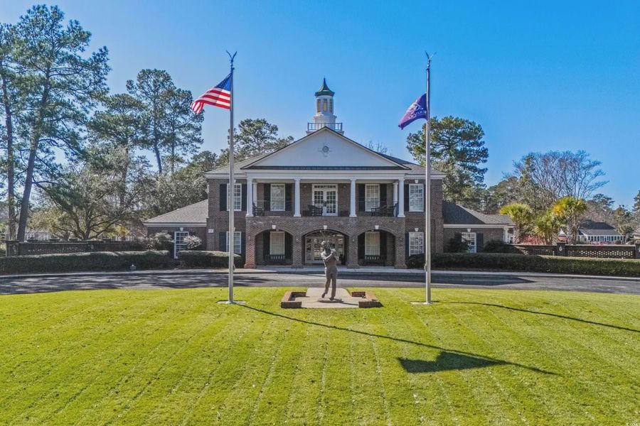 Image 26 of a home in Long Bay Golf Club.