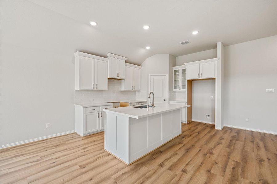 Furnished interior view inside a new home in River Ranch, Dayton (Image 7).