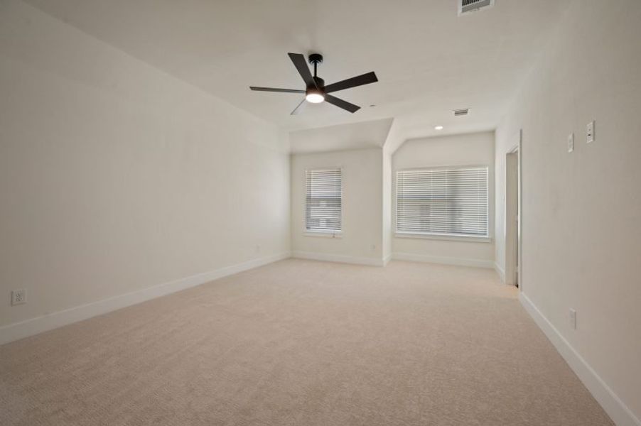 Spacious, unfurnished interior of a new home in Chelsea Commons, Allen (Image 20). Spacious, unfurnished interior of a new home in Chelsea Commons, Allen (Image 20).