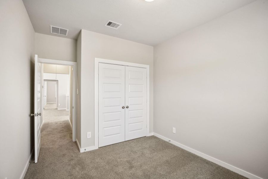 Photo is not of the actual home but is an inspirational photo of builder’s model home and may depict options, furnishings, and/or decorator features that are not included. Photo is not of the actual home but is an inspirational photo of builder’s model home and may depict options, furnishings, and/or decorator features that are not included.