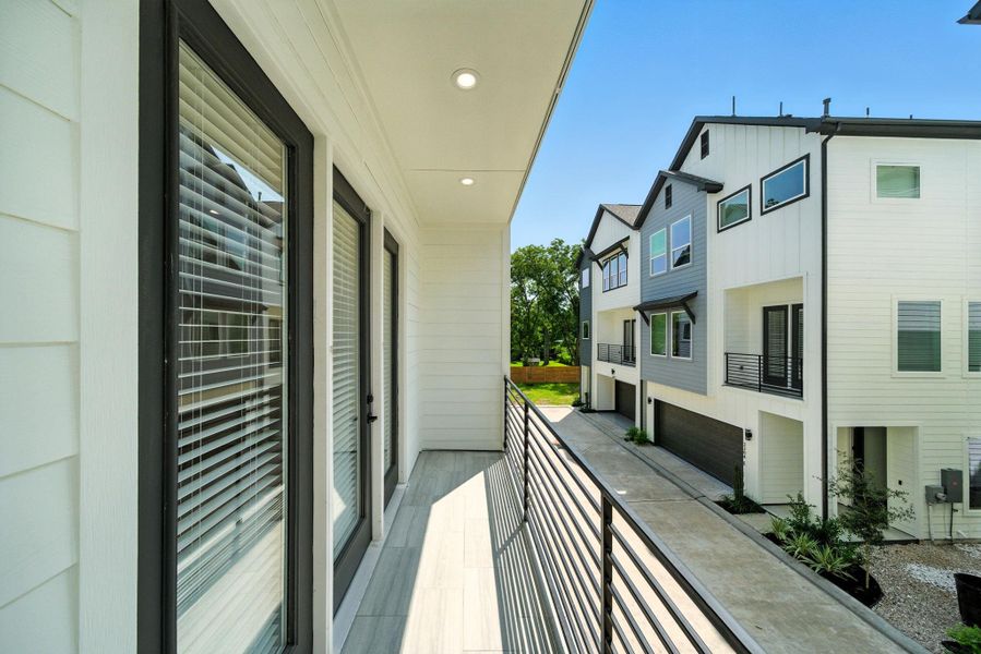 Exterior details of a home in Bauer Crossing, Houston (Image 8). Exterior details of a home in Bauer Crossing, Houston (Image 8).
