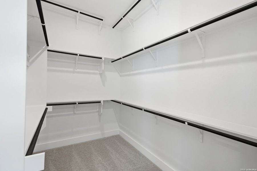 Spacious, unfurnished interior of a new home in Prominence Urban, San Antonio (Image 43).
