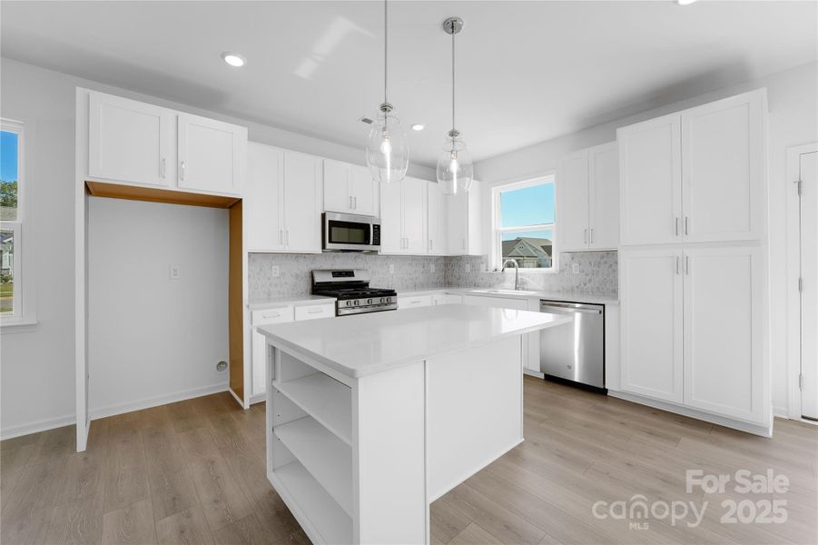 468 Sunharvest Lane ~ Ready Now 468 Sunharvest Lane ~ Ready Now