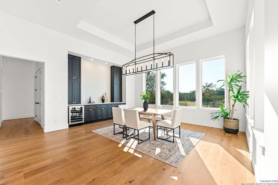 Furnished interior view inside a new home in , Bandera (Image 45).