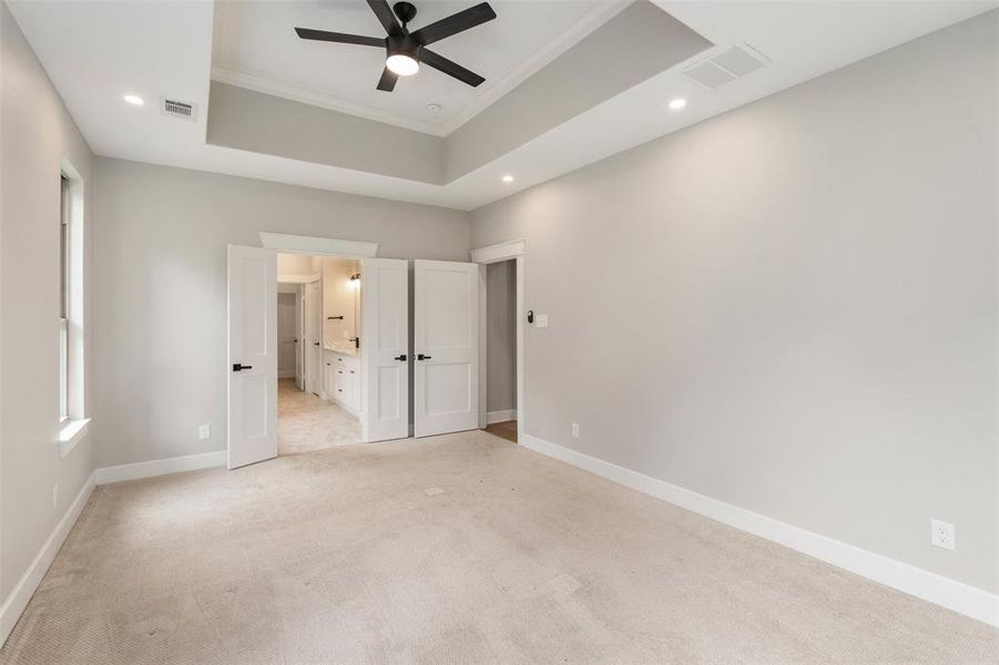 Primary bedroom looking into the en-suite Primary bedroom looking into the en-suite