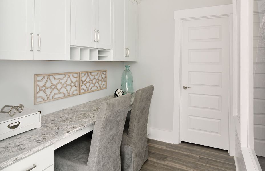 Utilize the Pulte Planning Center as designated space to pay bills, do homework, or work from home