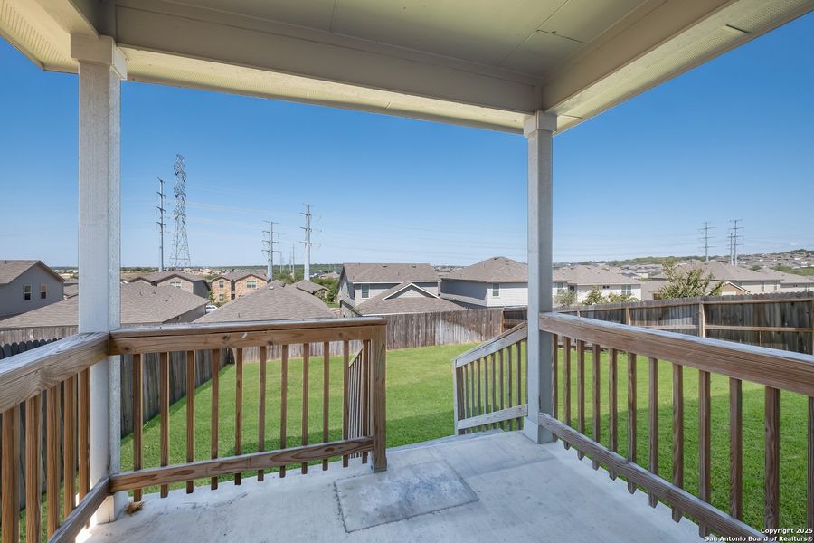 Image 39 of a home in Laurel Vistas. Image 39 of a home in Laurel Vistas.