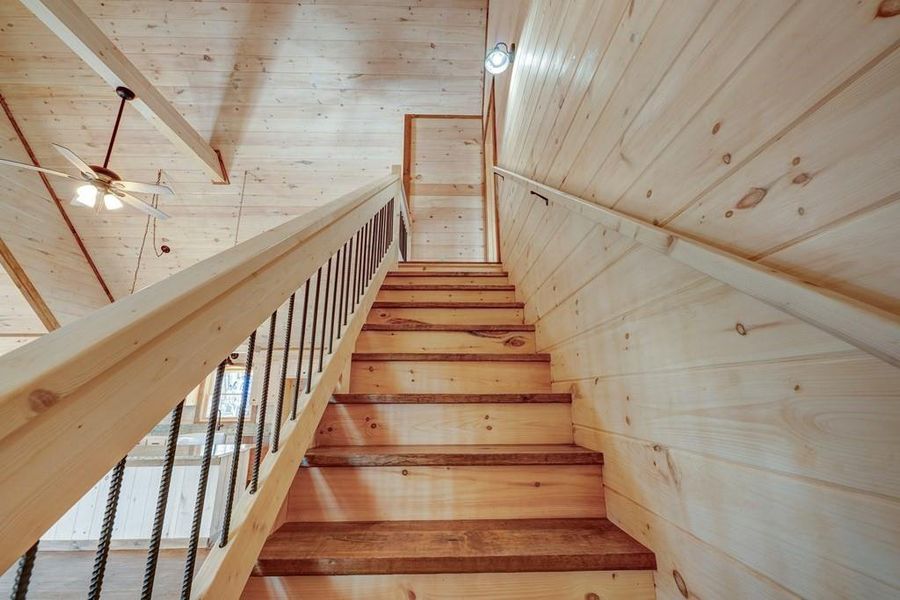 Spacious, unfurnished interior of a new home in , Mineral Bluff (Image 51).