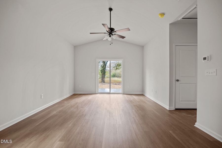 33-web-or-mls-IMG_9383 33-web-or-mls-IMG_9383