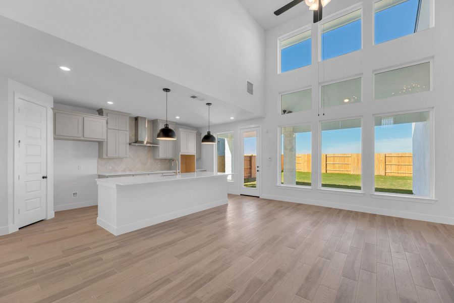 Spacious, unfurnished interior of a new home in Nolina, Georgetown (Image 23).