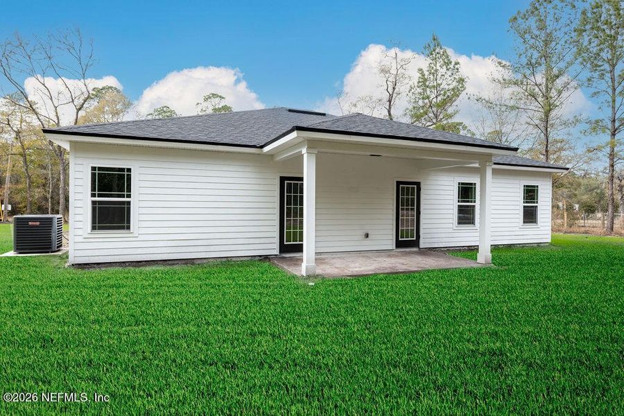 Exterior details and patio area of a home in , Middleburg (Image 4).