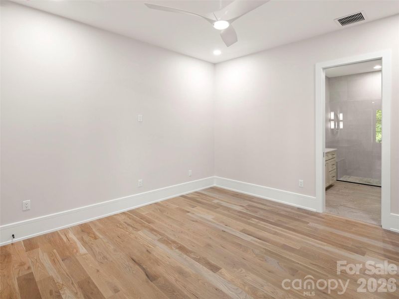 Spacious, unfurnished interior of a new home in , Arden (Image 20).