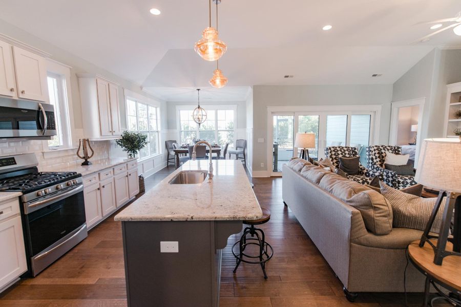Representative furnished interior of a home built from the Marshall by Bill Clark Homes in Riverside Cove, Wilmington (Image 47).