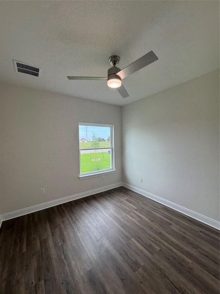 Spacious, unfurnished interior of a new home in , Thorndale (Image 16).