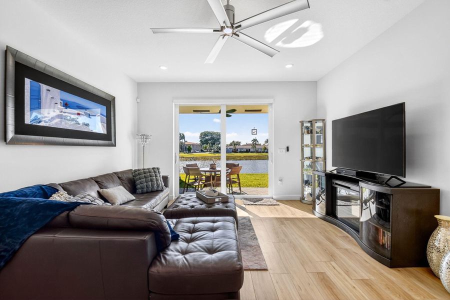 16-web-or-mls-DSC_1536 16-web-or-mls-DSC_1536