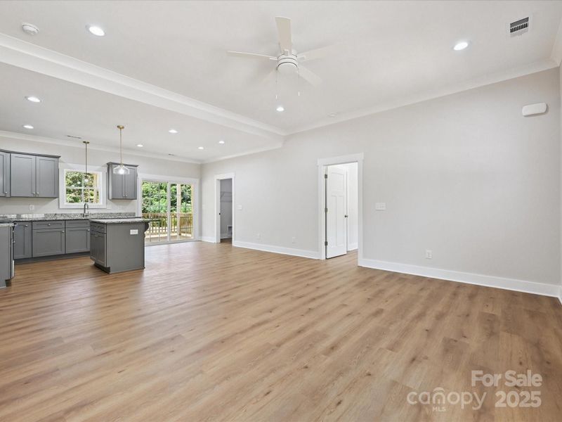 Spacious, unfurnished interior of a new home in , York (Image 21).