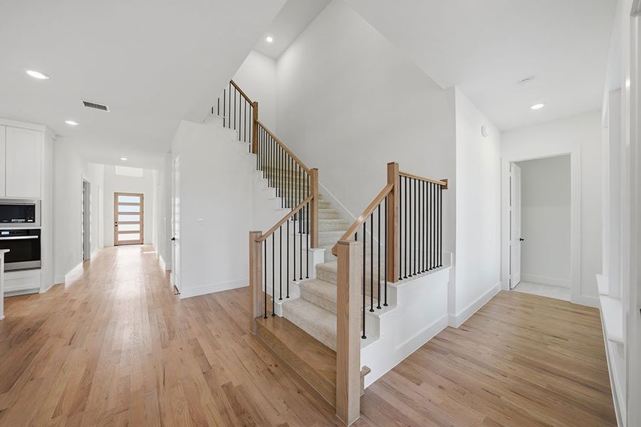 Spacious, unfurnished interior of a new home in Inspiration - Paradise Village, Lucas (Image 27). Spacious, unfurnished interior of a new home in Inspiration - Paradise Village, Lucas (Image 27).