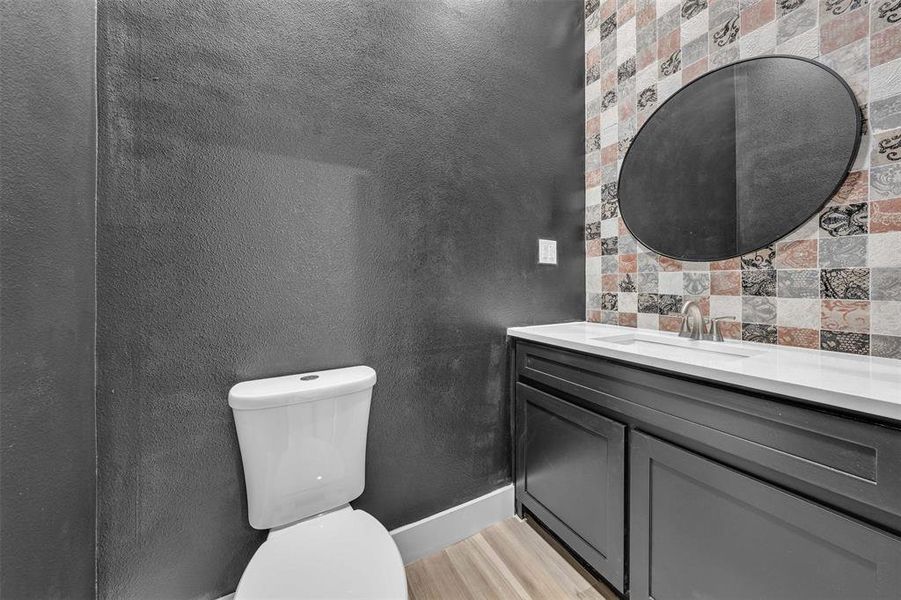 Furnished interior view inside a new home in , Rio Vista (Image 7).