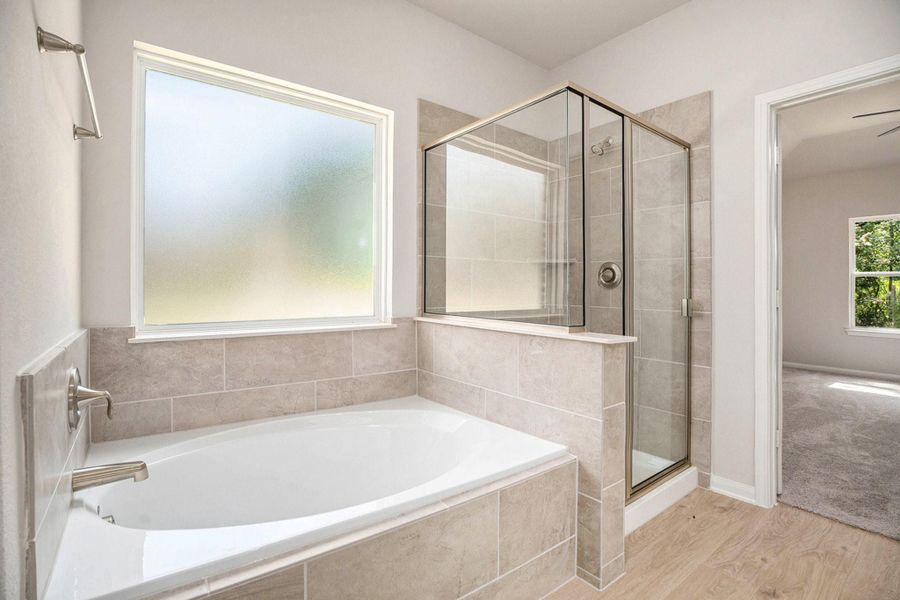 Image 13 of a home in Encino Estates. Image 13 of a home in Encino Estates.