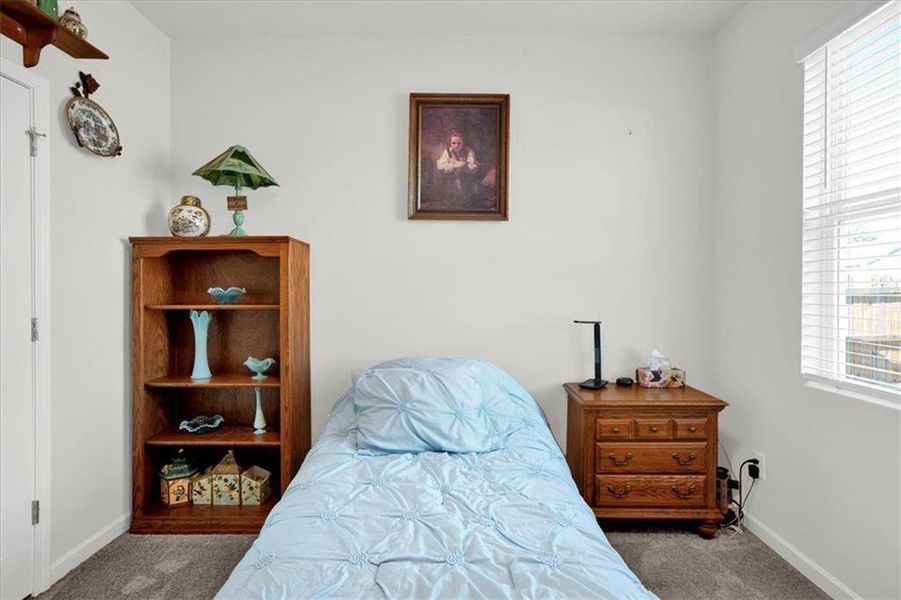 Furnished interior view inside a new home in , Dallas (Image 10).