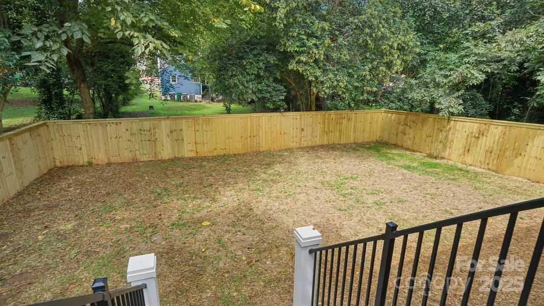 Image 42 of a home in .