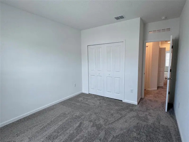Spacious, unfurnished interior of a new home in , Kissimmee (Image 20).