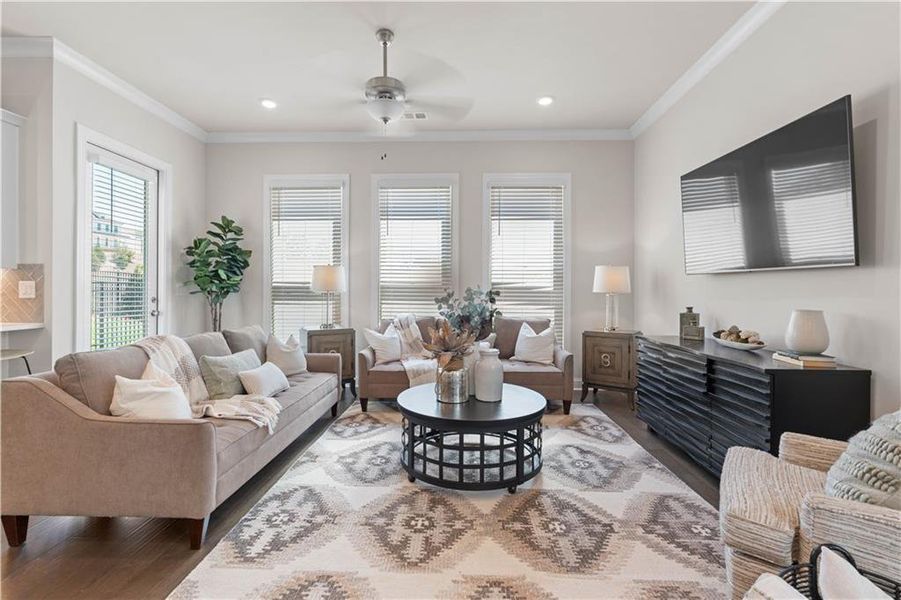 Furnished interior view inside a new home in Aberdeen, Hoschton (Image 18).