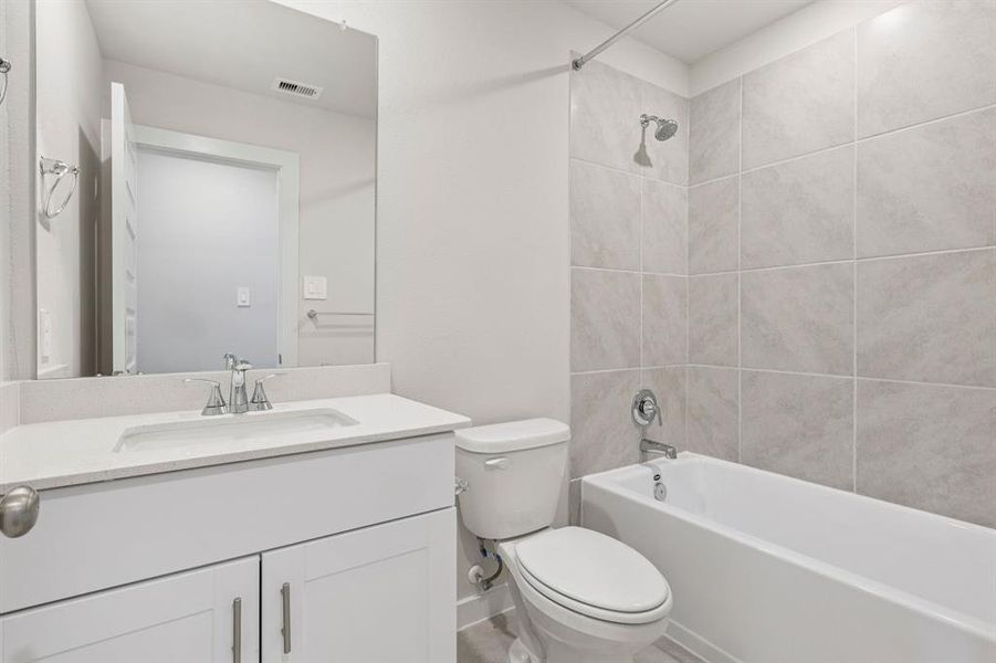 Furnished interior view inside a new home in Kingdom Heights, Rosenberg (Image 4). Furnished interior view inside a new home in Kingdom Heights, Rosenberg (Image 4).