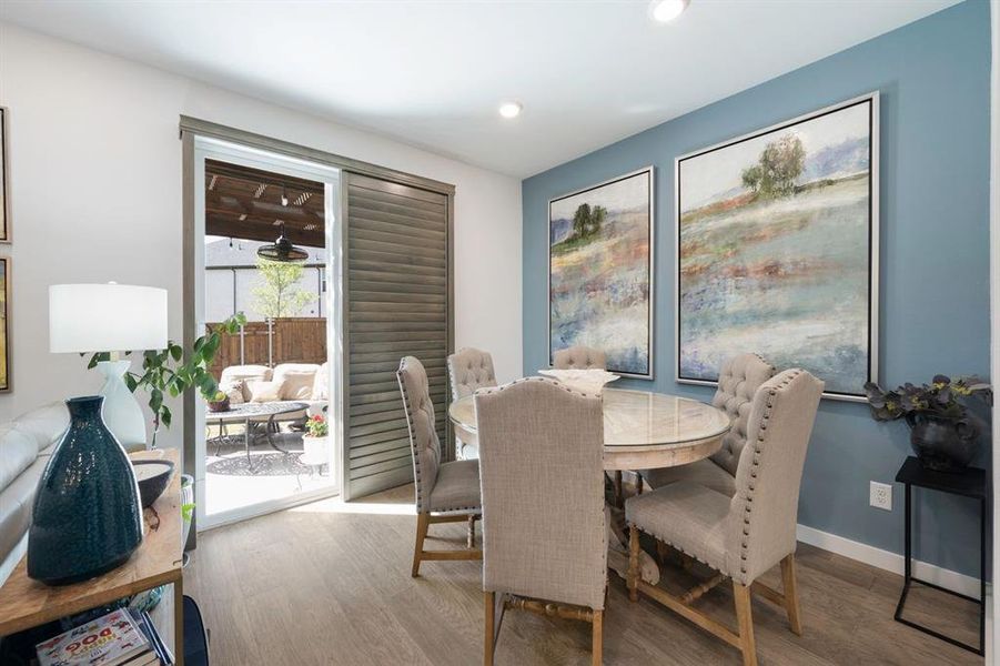 Furnished interior view inside a new home in , Wylie (Image 8).