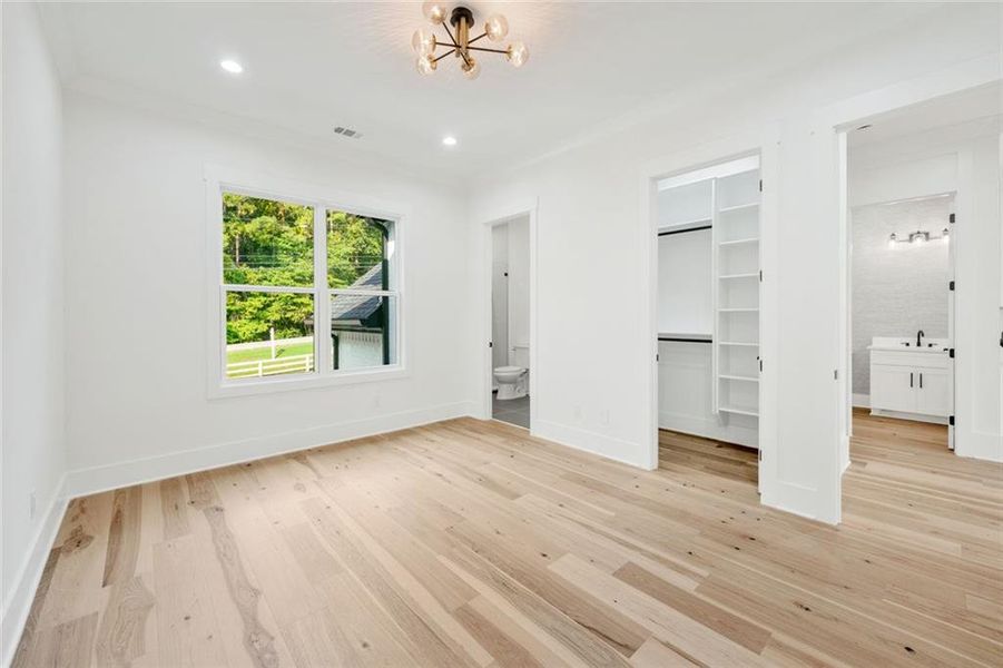 Spacious, unfurnished interior of a new home in , Lawrenceville (Image 50).