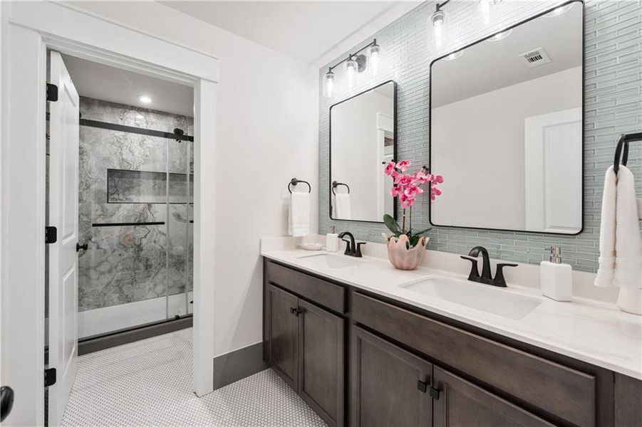Furnished interior view inside a new home in Springside Reserve, Powder Springs (Image 13). Furnished interior view inside a new home in Springside Reserve, Powder Springs (Image 13).