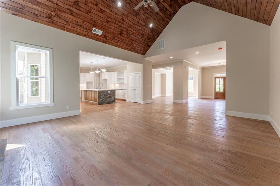 Image 58 of a home in .