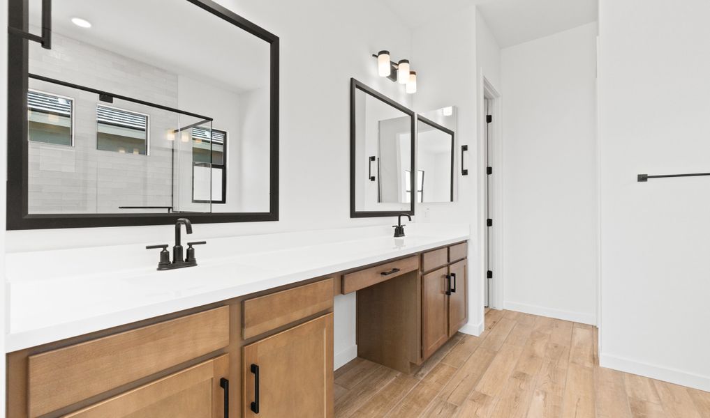 Primary bath with dual sinks Primary bath with dual sinks
