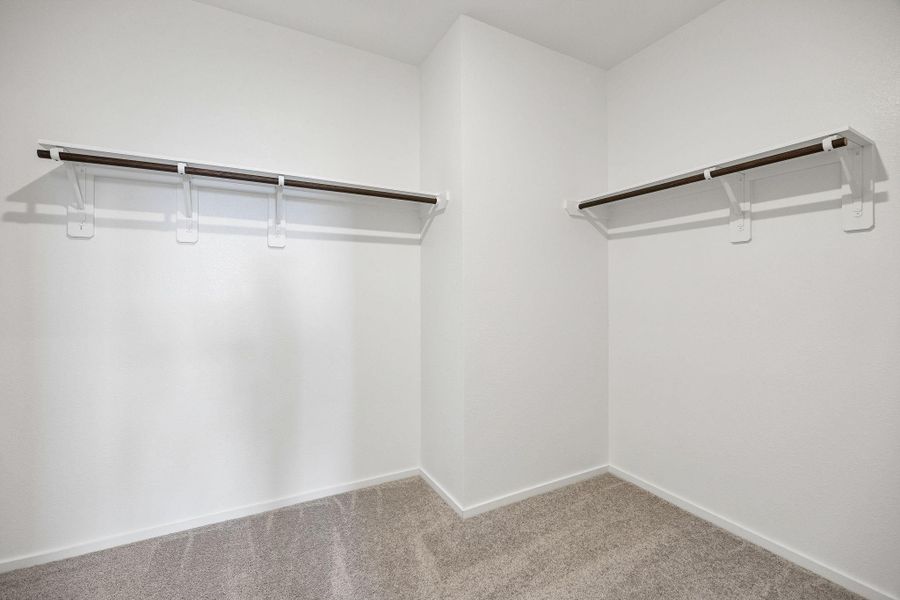 Spacious, unfurnished interior of a new home in Stokesbury, Waller (Image 31).